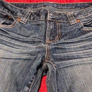 American eagle boyfriend jeans